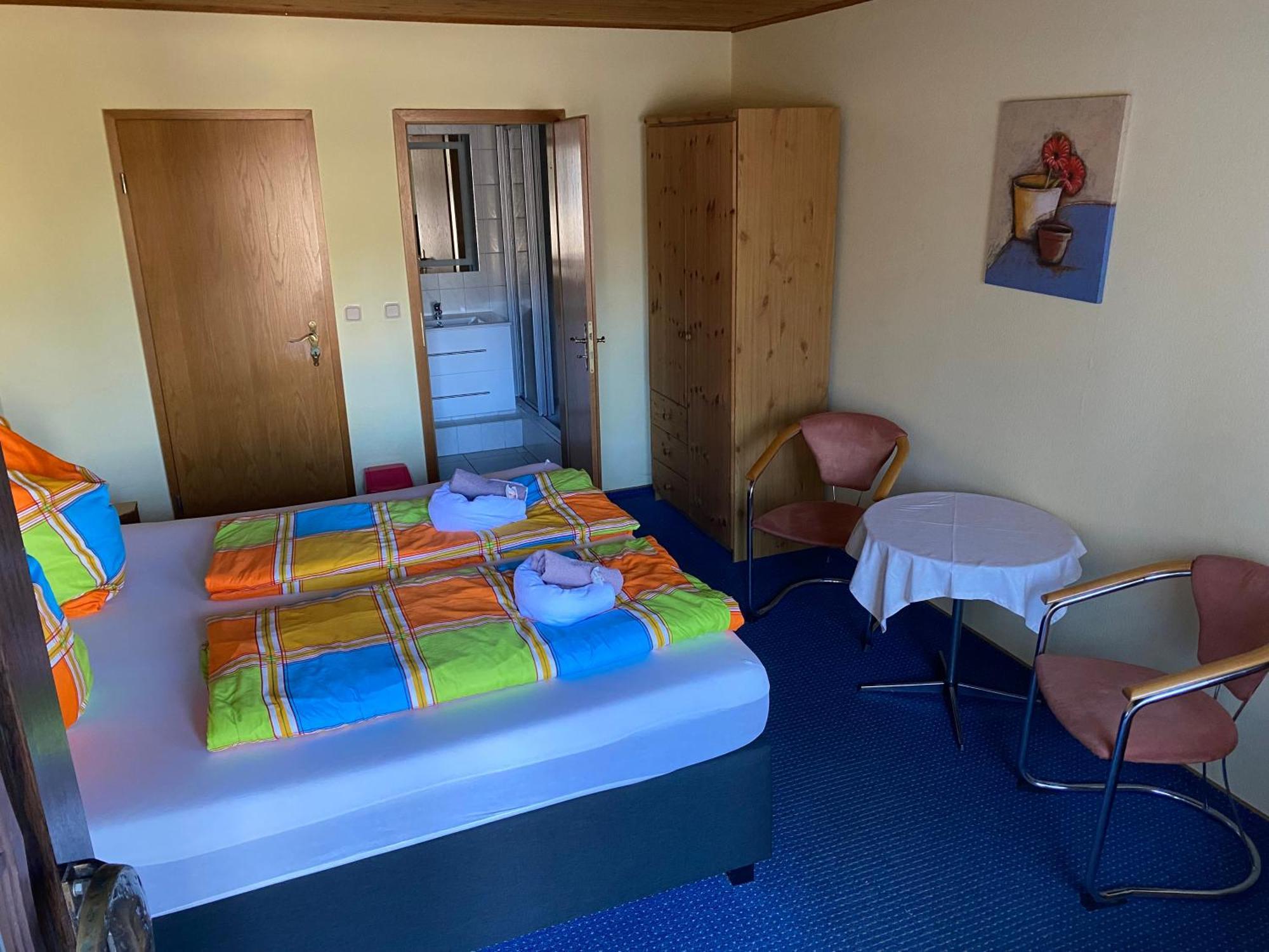 Motel Zur Festwiese Gierstädt Dış mekan fotoğraf