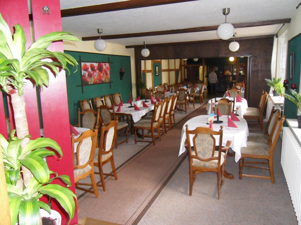 Motel Zur Festwiese Gierstädt Dış mekan fotoğraf